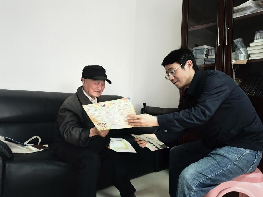 4月7日，八旬老党员朱玉炳时隔13年再次确认器官捐献